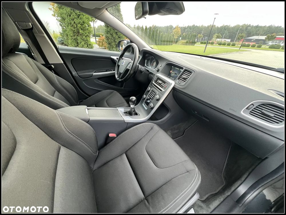 Volvo V60 - 31