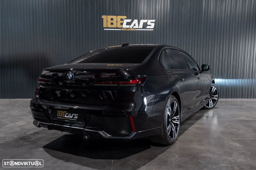 BMW 750 e xDrive - 50