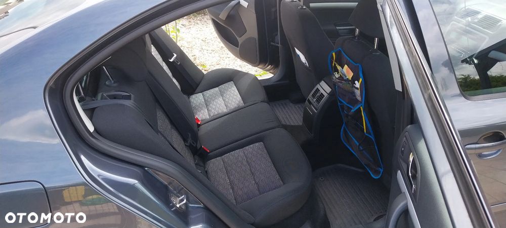 Skoda Octavia 1.4 TSI Ambiente - 12