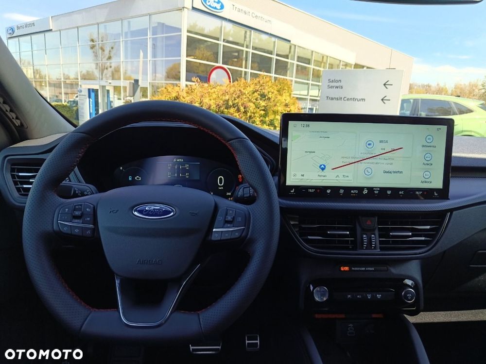 Ford Kuga - 12