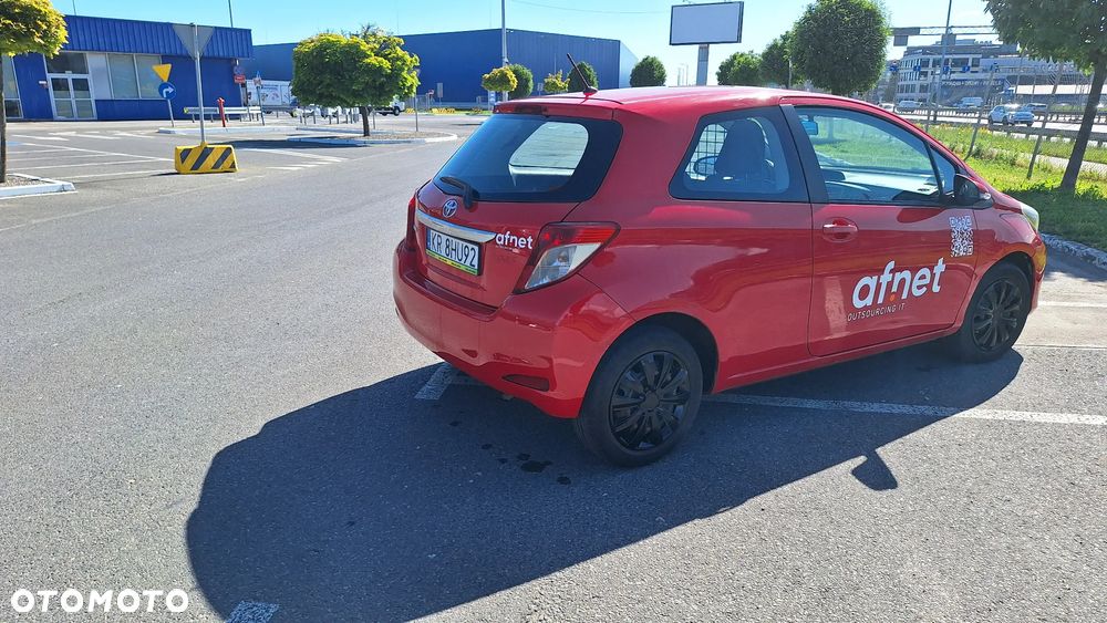 Toyota Yaris 1.0 VVT-i - 2
