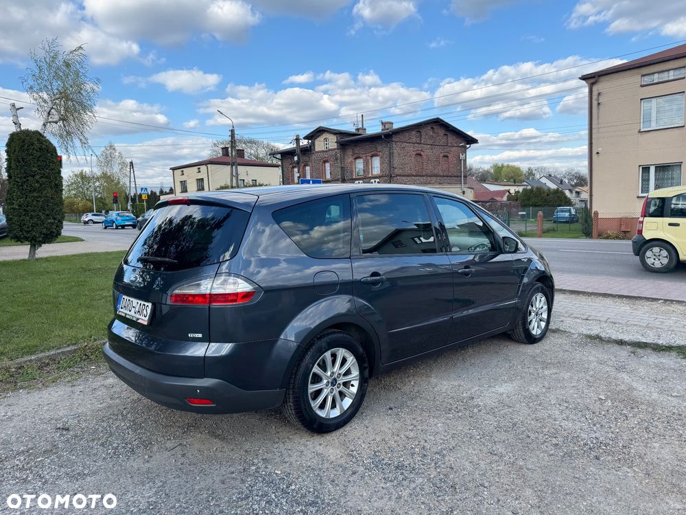 Ford S-Max 2.0 TDCi DPF Titanium - 25