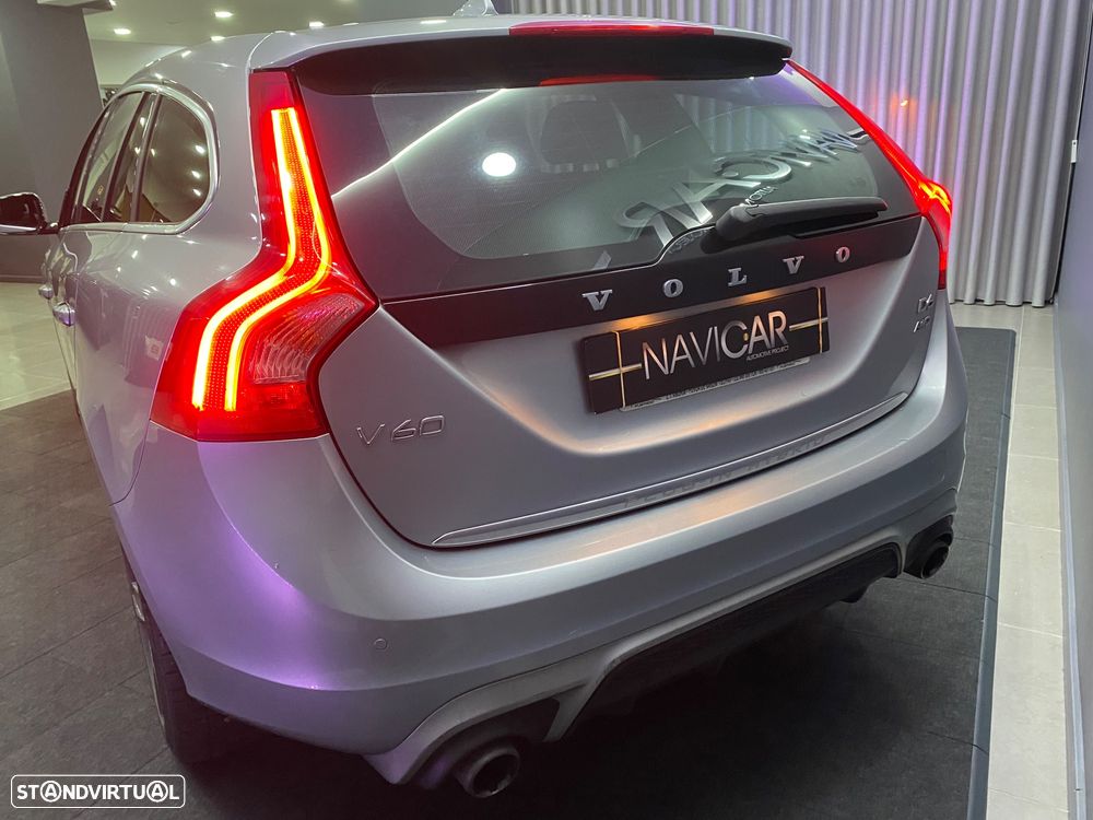 Volvo V60 D6 Twin Engine Geartronic RDesign - 29