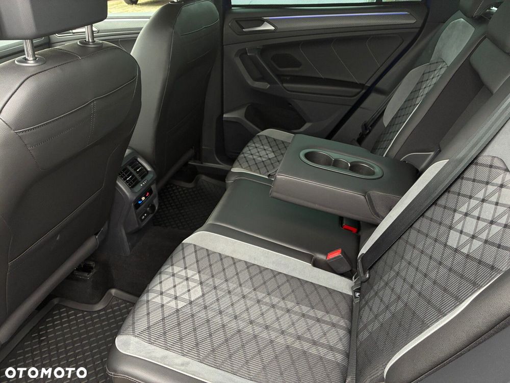 Volkswagen Tiguan 2.0 TSI 4Mot R-Line DSG - 33