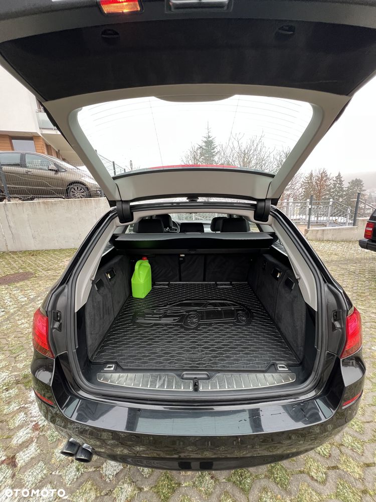 BMW Seria 5 525d xDrive Sport-Aut - 6