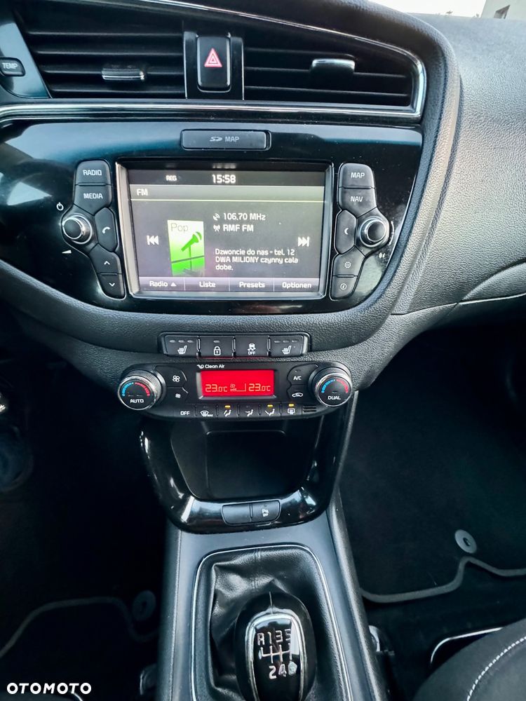 Kia Ceed 1.6 CRDi 136 ISG Platinum Edition - 14