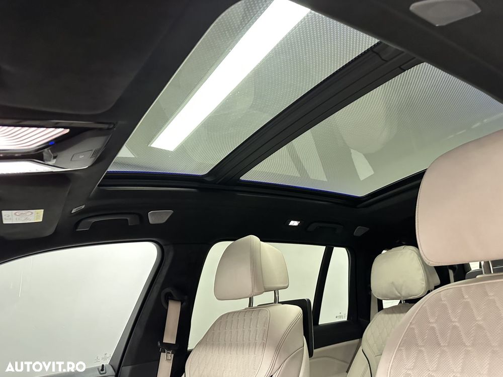 BMW X7 - 18