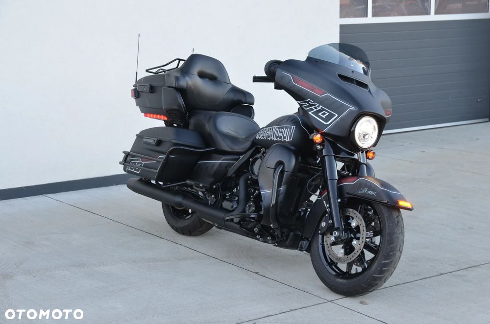 Harley-Davidson Touring Electra Glide - 12