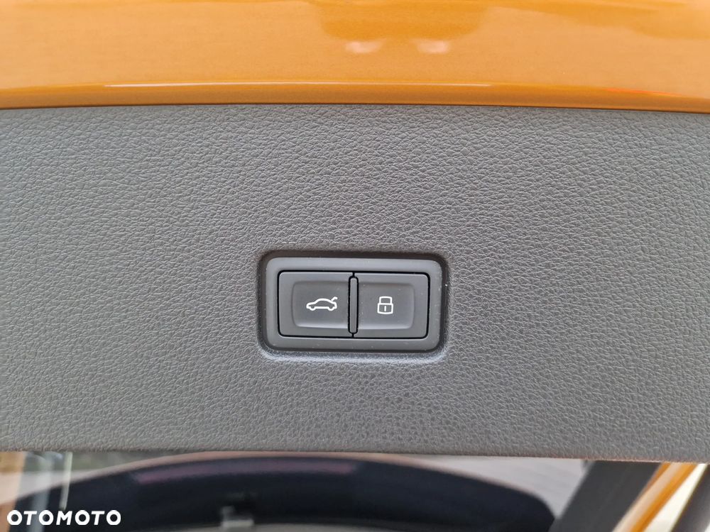 Audi Q8 50 TDI mHEV Quattro Tiptronic - 34