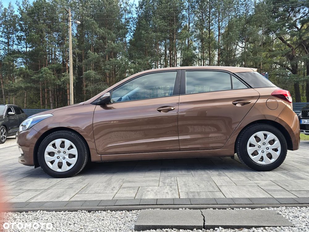 Hyundai i20 1.2 - 18