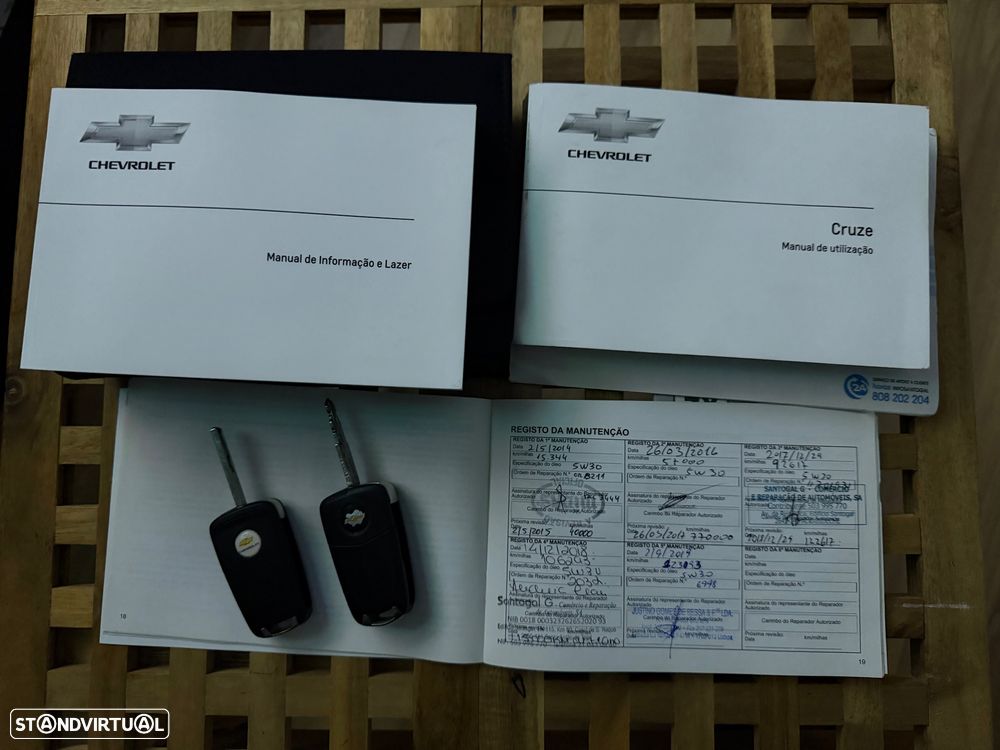 Chevrolet Cruze SW 1.7 VCDi LT - 35