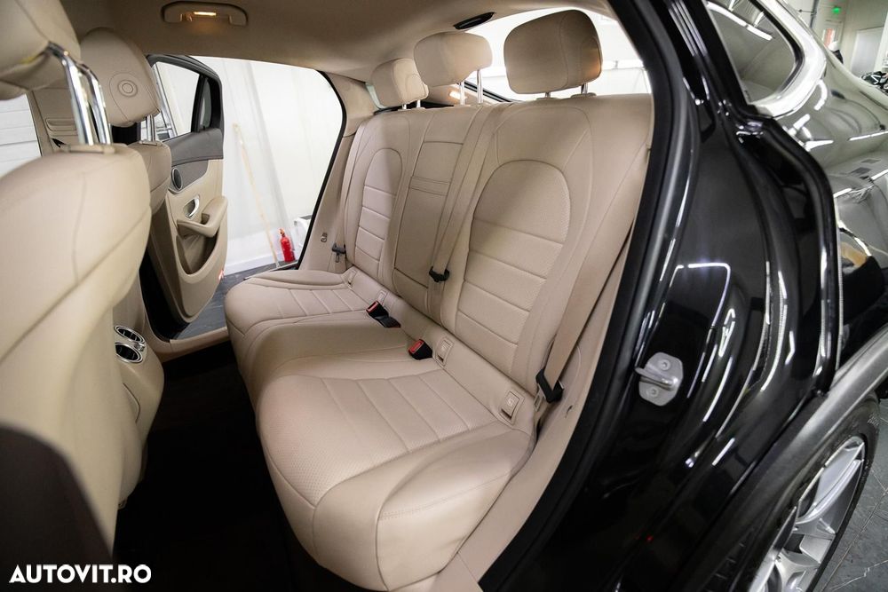 Mercedes-Benz GLC Coupe 220 d 4MATIC - 10
