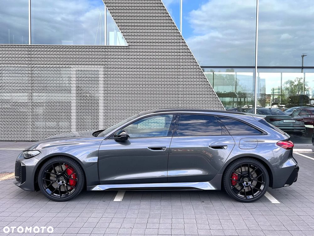 Audi RS5 Avant - 28
