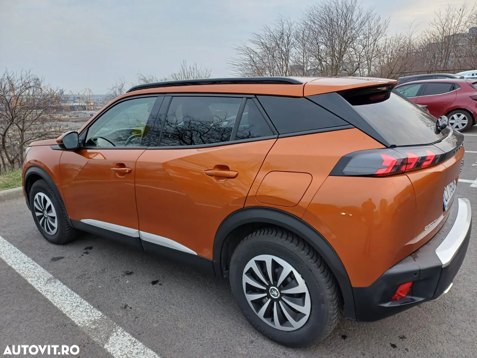 Peugeot 2008 1.2 PureTech EAT8 STT Allure Pack - 2