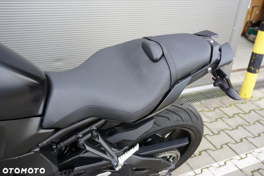 Yamaha MT - 18