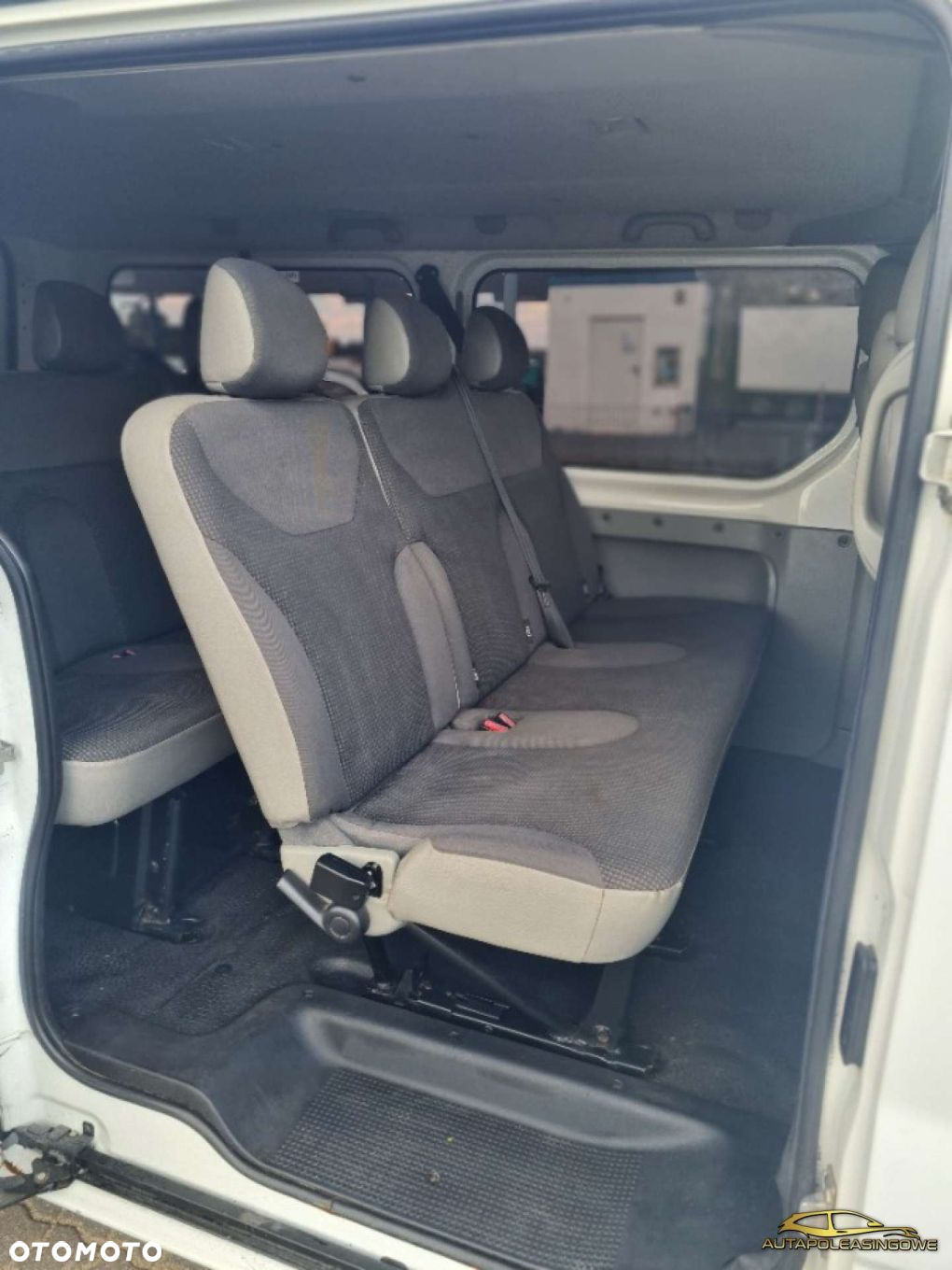 Opel Vivaro - 12