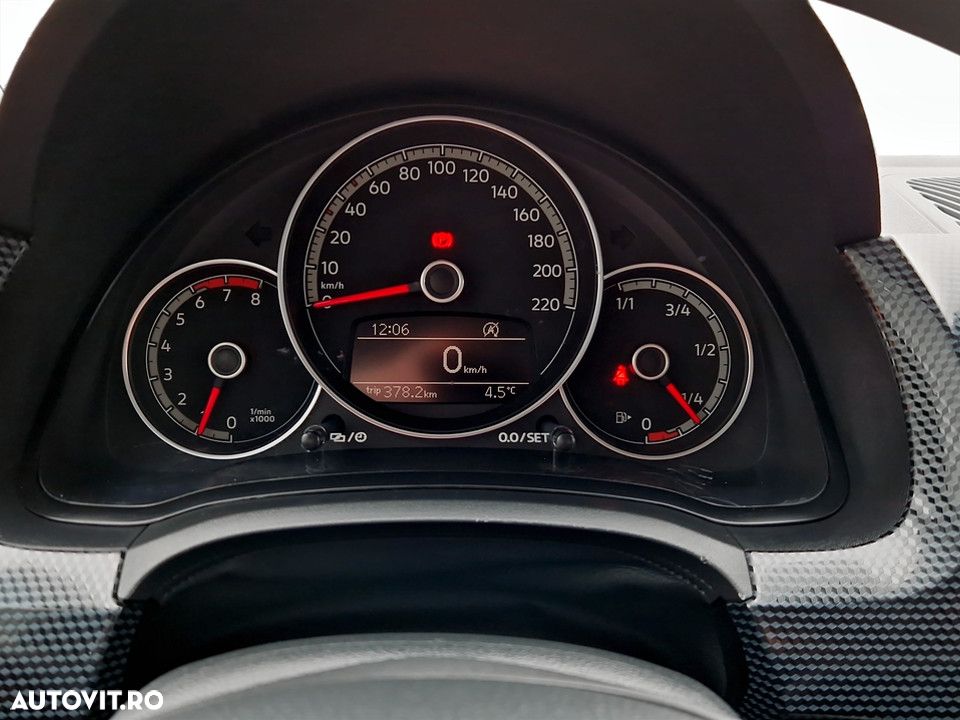 Volkswagen up! - 19
