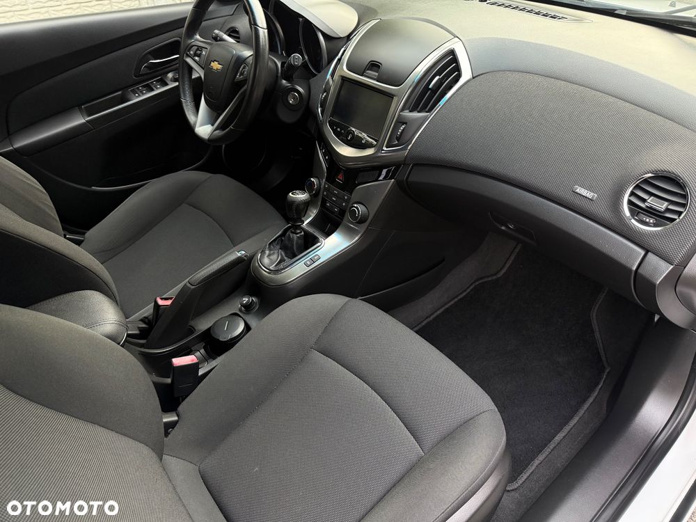 Chevrolet Cruze 1.7 D LT+ Premium - 30