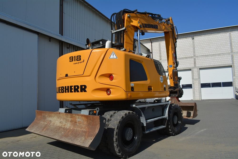 Liebherr A 918 Compact / STAN PERFEKT / 18T / JAK NOWA / Ramie 3x łamane - 7