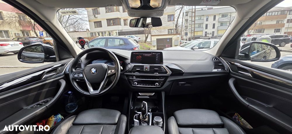 BMW X3 xDrive20i AT Luxury Line - 8