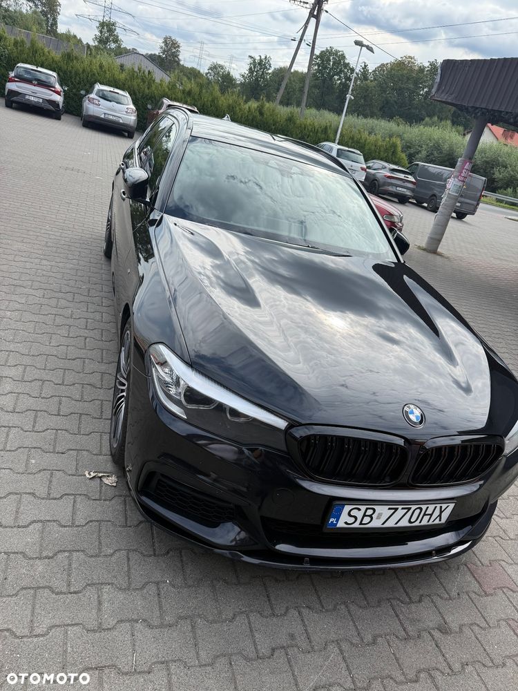 BMW 5 Series 2017 photo 3