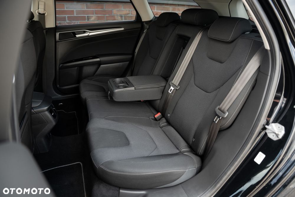 Ford Mondeo 2.0 TDCi Titanium PowerShift - 35
