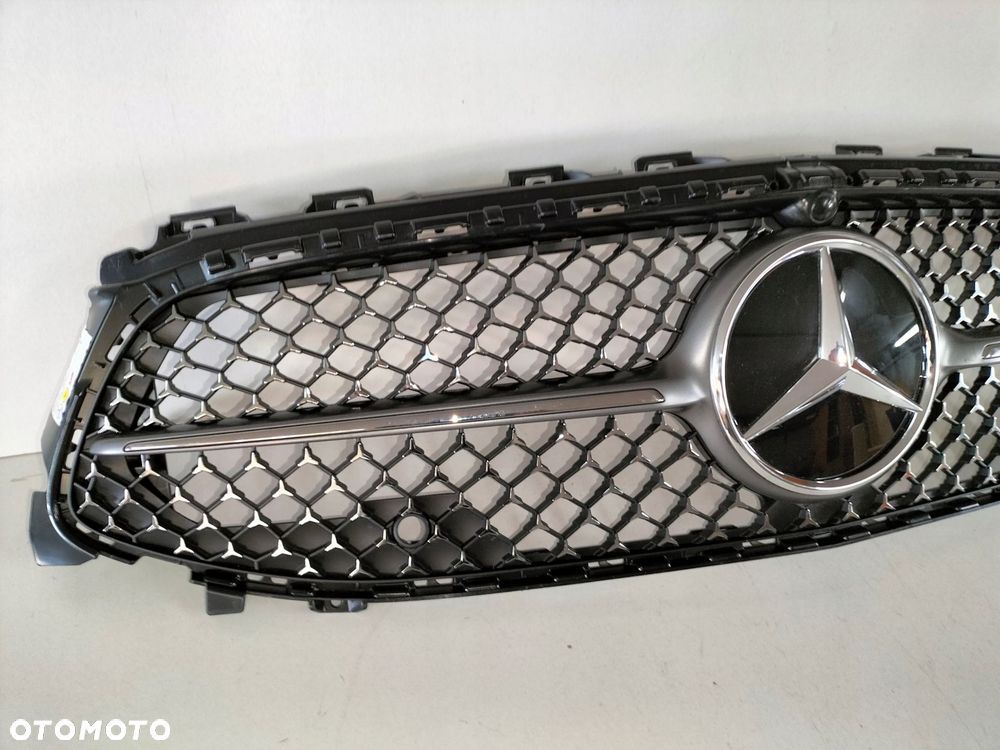 atrapa kratka grill mercedes cla w118 lift 21- - 2