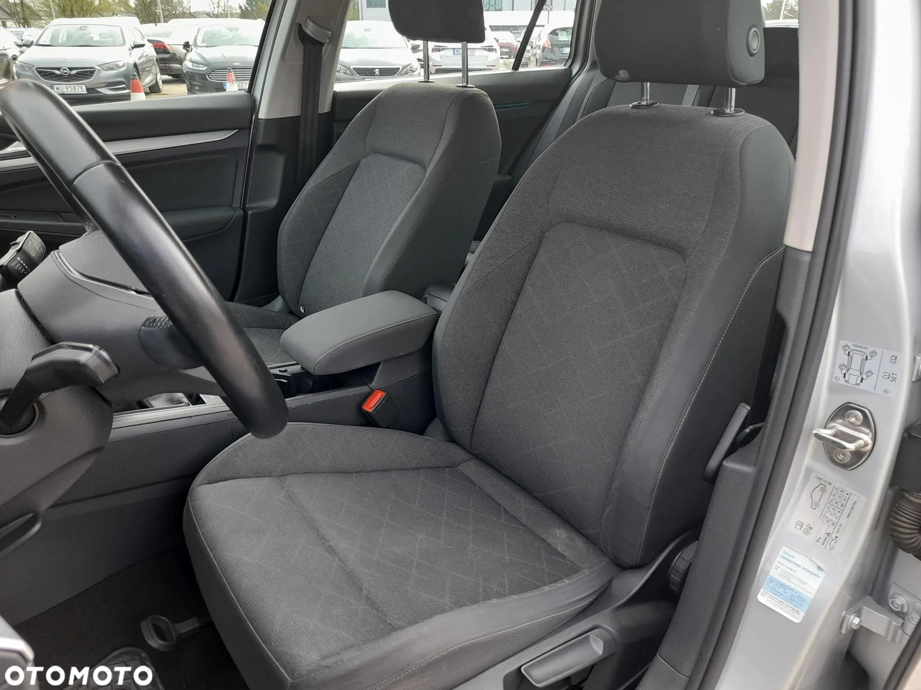 Volkswagen Golf VIII 1.5 TSI EVO Life - 27
