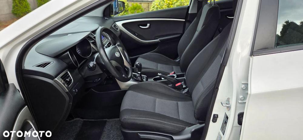 Hyundai i30 1.4 Style - 8