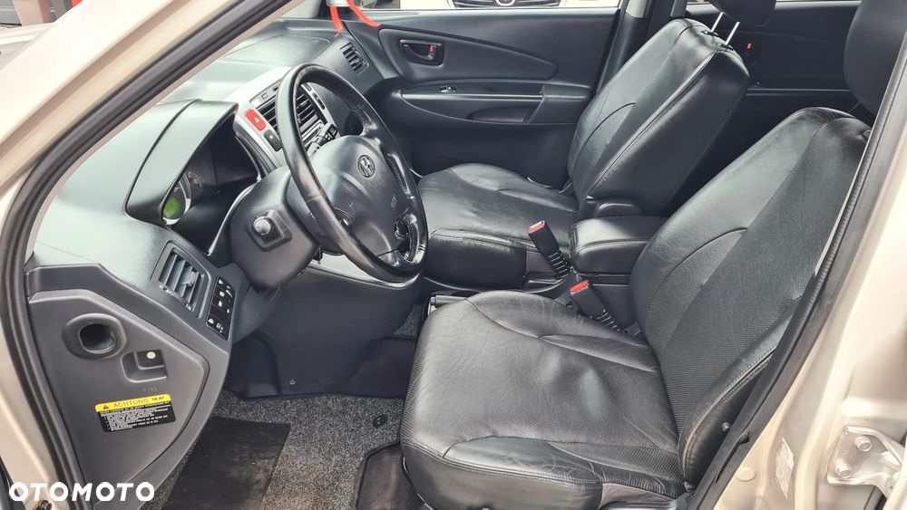 Hyundai Tucson - 16