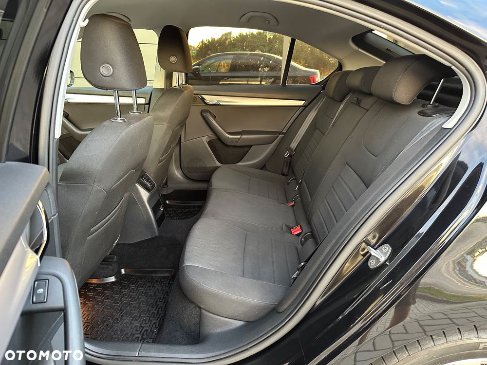Skoda Octavia 1.4 TSI Active - 15