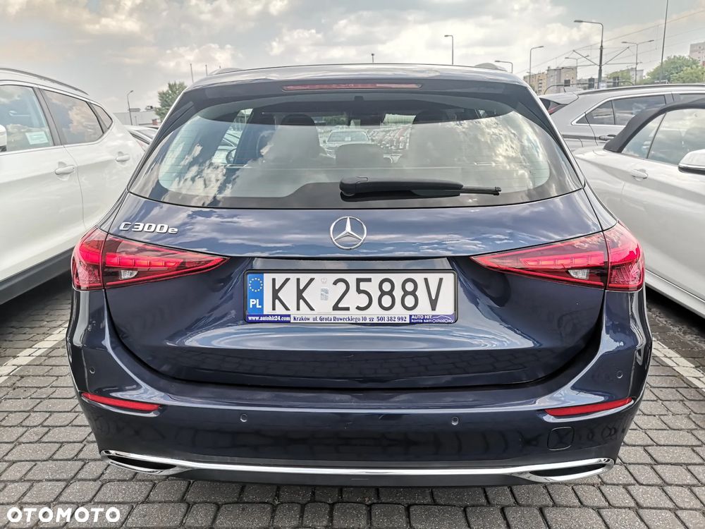 Mercedes-Benz Klasa C 300 de PHEV AMG - 4