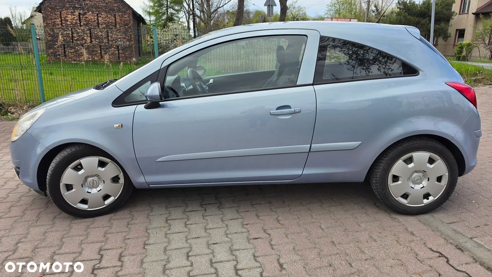 Opel Corsa - 25