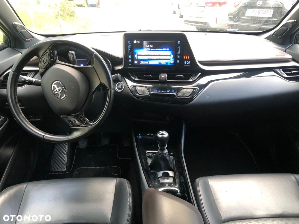 Toyota C-HR 1.2 T Premium - 5