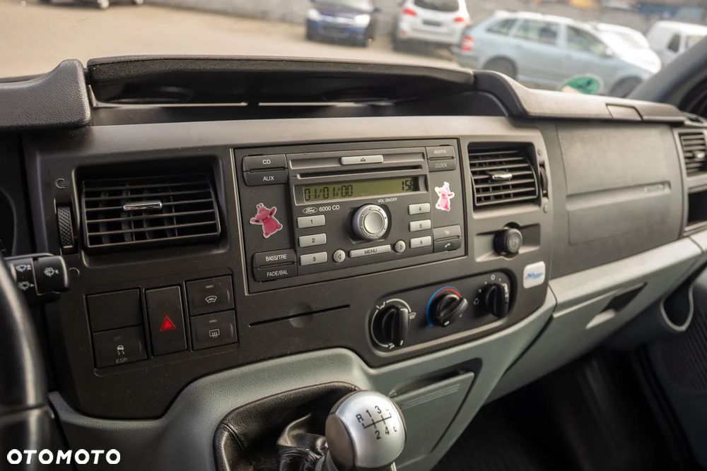 Ford Transit - 18