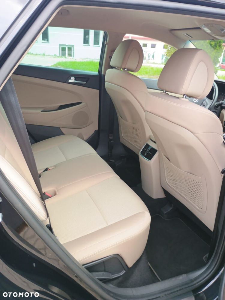 Hyundai Tucson 1.6 GDI BlueDrive Classic 2WD - 16