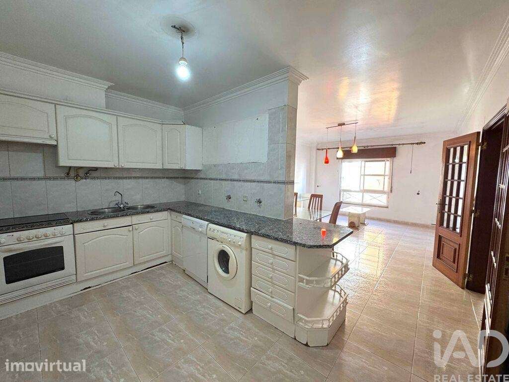 Apartamento T2 em Algueirão-Mem Martins de 95 m2 - Grande imagem: 5/34