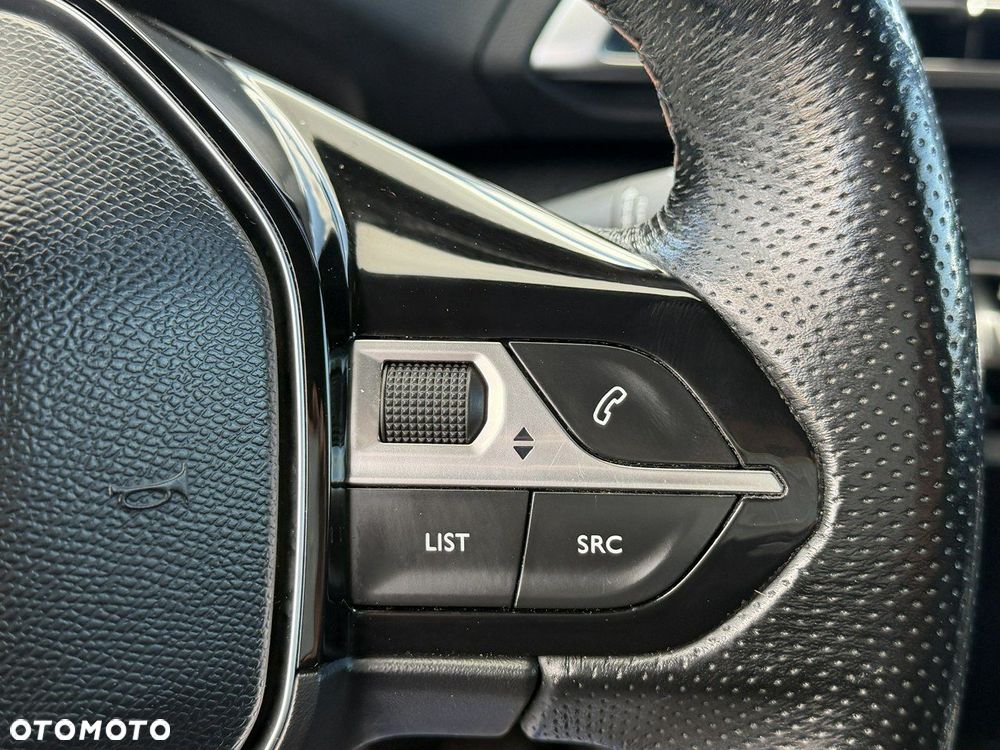 Peugeot 5008 - 21