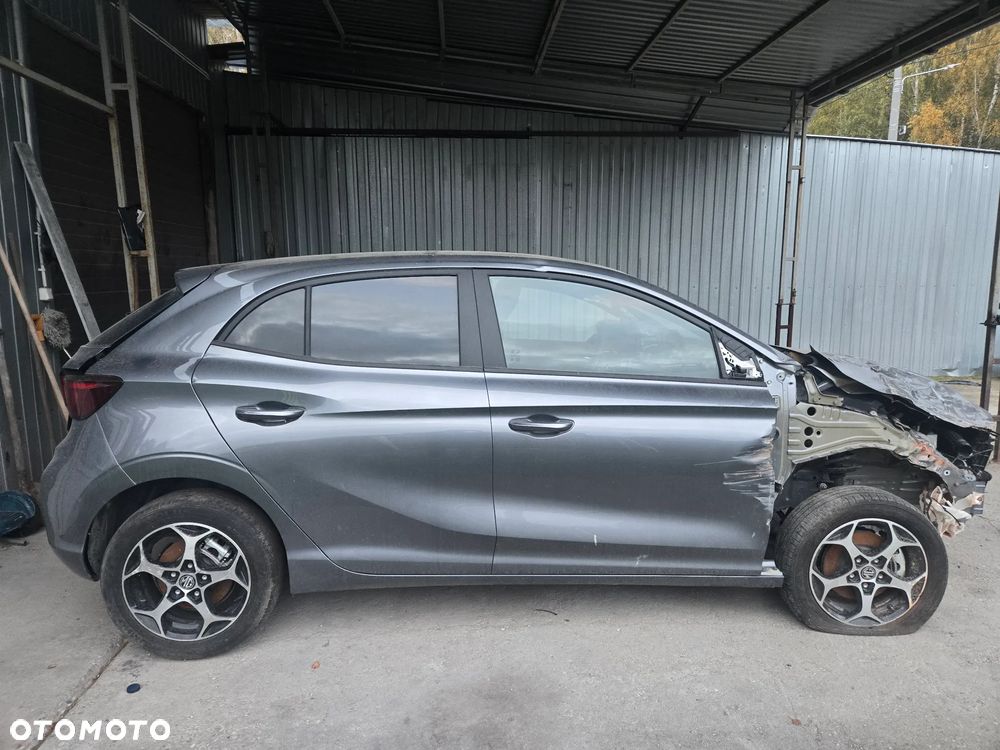 MG Mg3 2025 photo 3