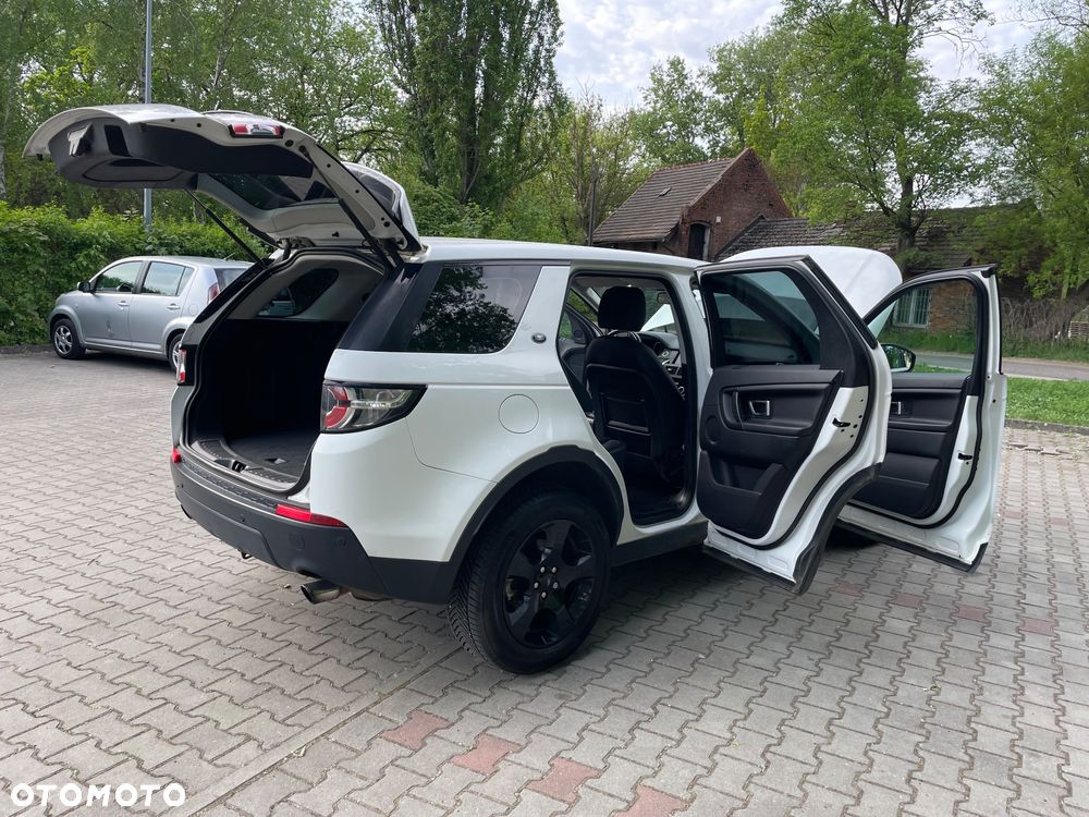 Land Rover Discovery Sport TD4 HSE Luxury - 10