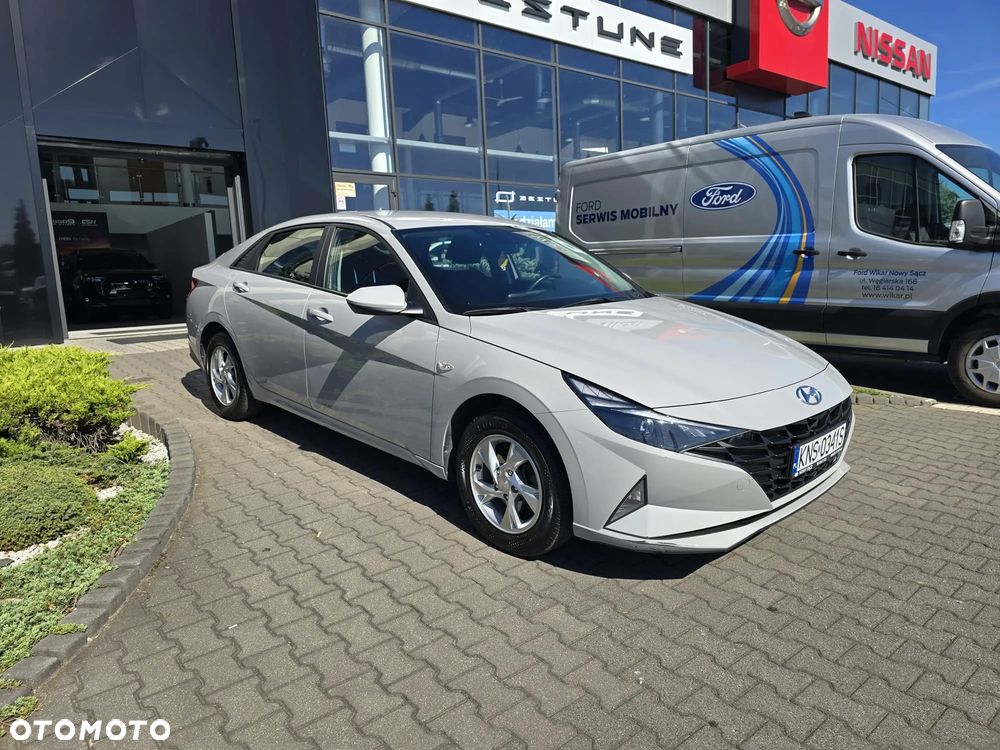 Hyundai Elantra 1.6 Smart - 3