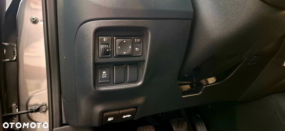 Nissan Juke 1.6 Visia - 14