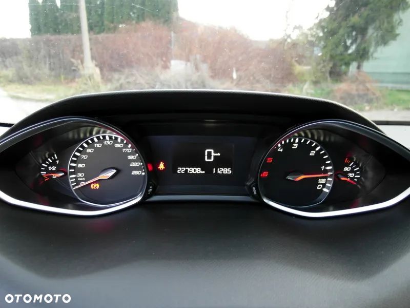 Peugeot 308 SW HDi FAP 150 Allure - 29