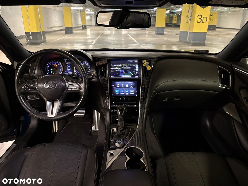 Infiniti Q60 3.0t AWD Sport Tech - 16