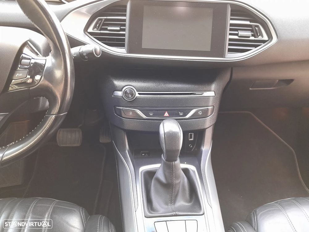 Peugeot 308 SW BlueHDi 150 EAT6 Stop & Start GT-Line Edition - 20