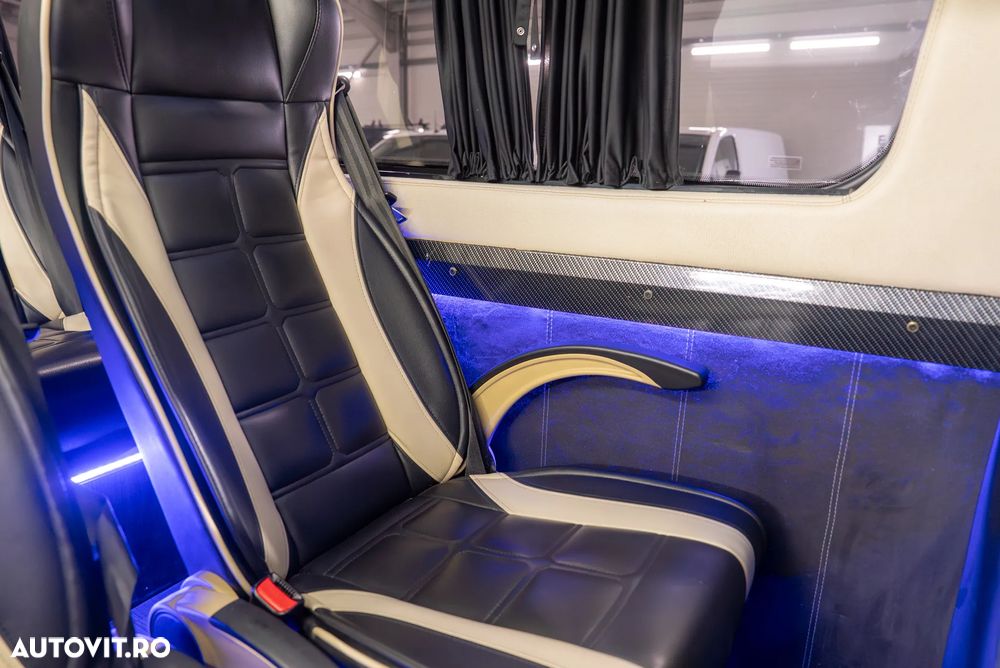 Mercedes-Benz Sprinter - 16