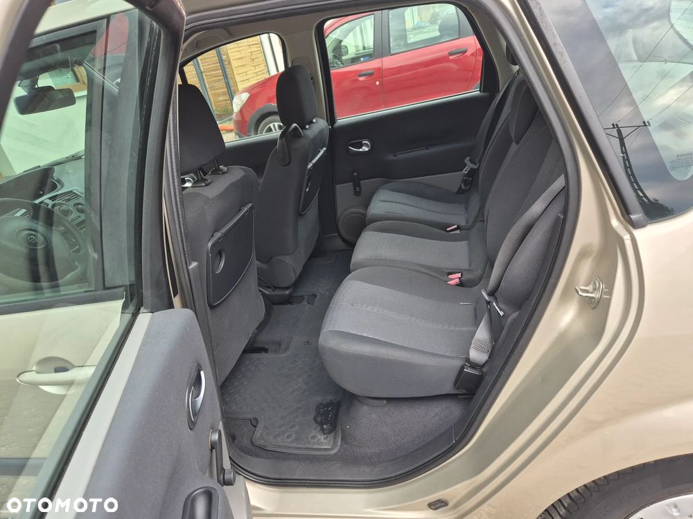 Renault Scenic 1.6 16V Pack Authentique - 8