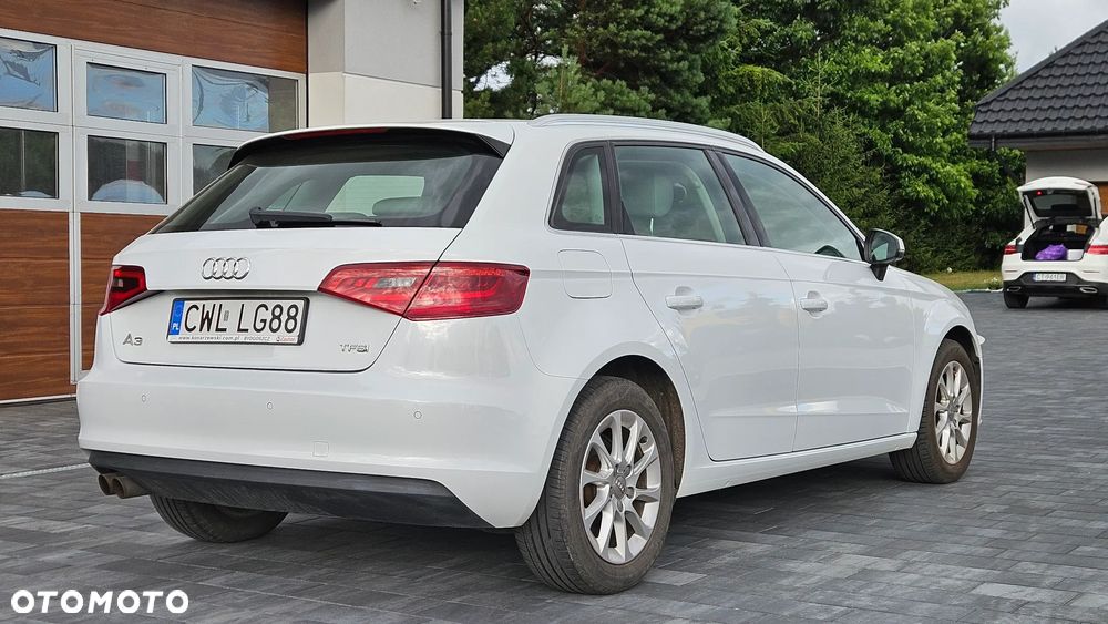 Audi A3 Sportback - 5