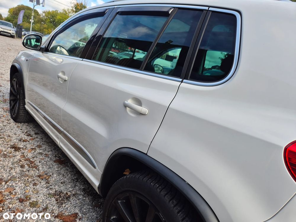 Volkswagen Tiguan 2.0 TSI 4Motion DSG Sport & Style - 23