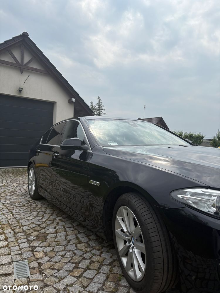 BMW Seria 5 520d Luxury Line - 7